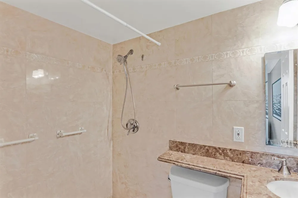 139 SUNRISE AVENUE #103 Palm Beach, FL 33480