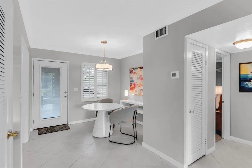 139 SUNRISE AVENUE #103 Palm Beach, FL 33480