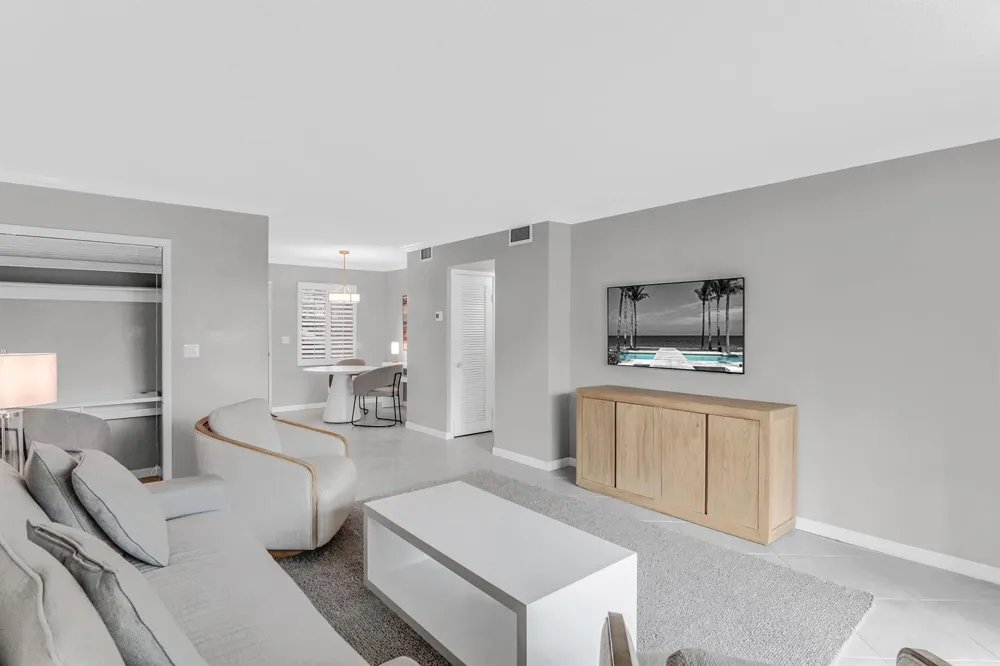 139 SUNRISE AVENUE #103 Palm Beach, FL 33480