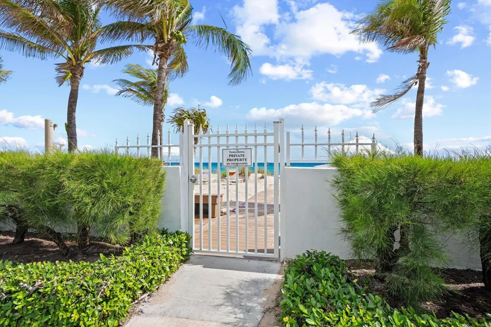 139 SUNRISE AVENUE #103 Palm Beach, FL 33480