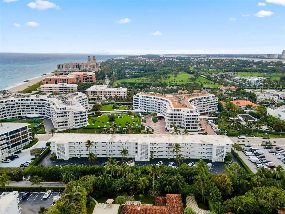 139 SUNRISE AVENUE #103 Palm Beach, FL 33480