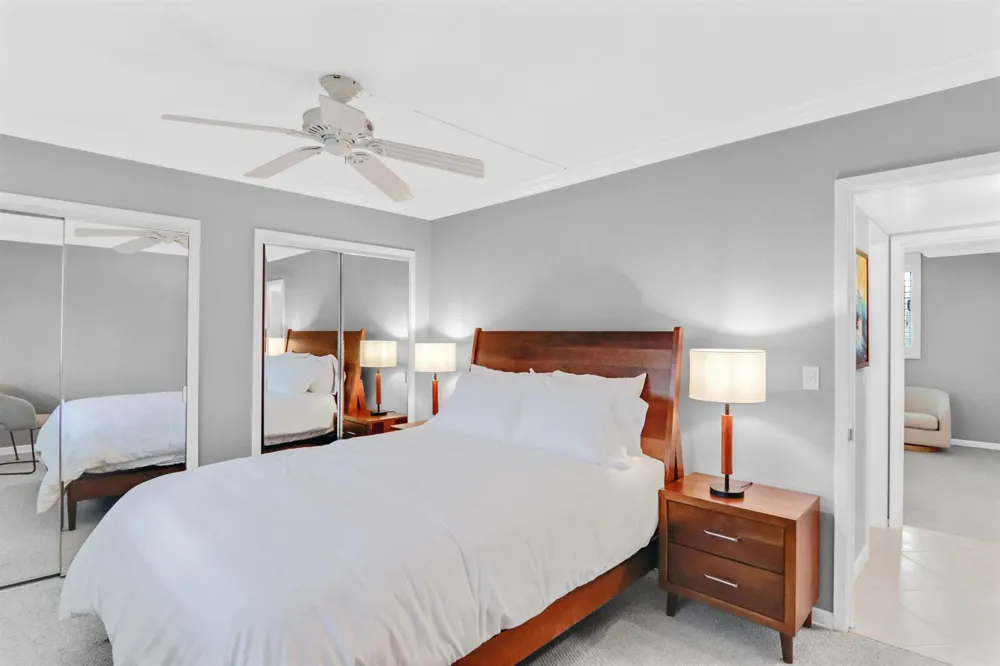 139 SUNRISE AVENUE #103 Palm Beach, FL 33480