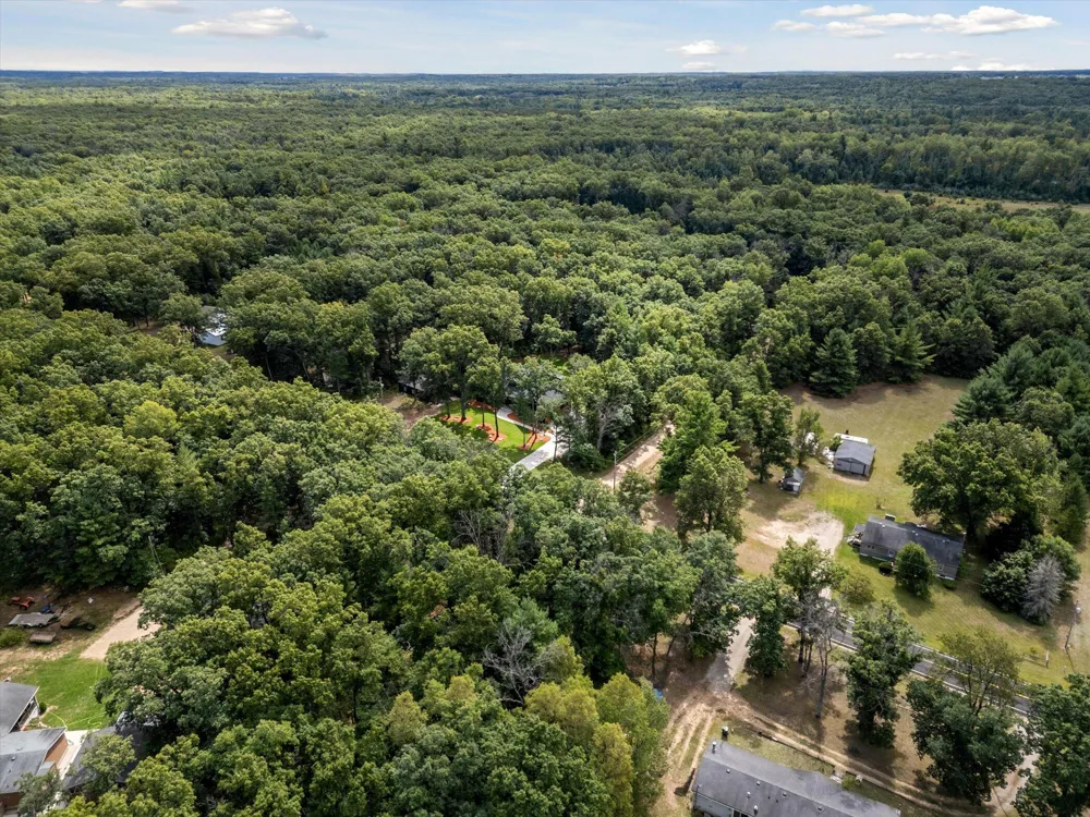 23861 Almy Road Reynolds Township, MI 49329