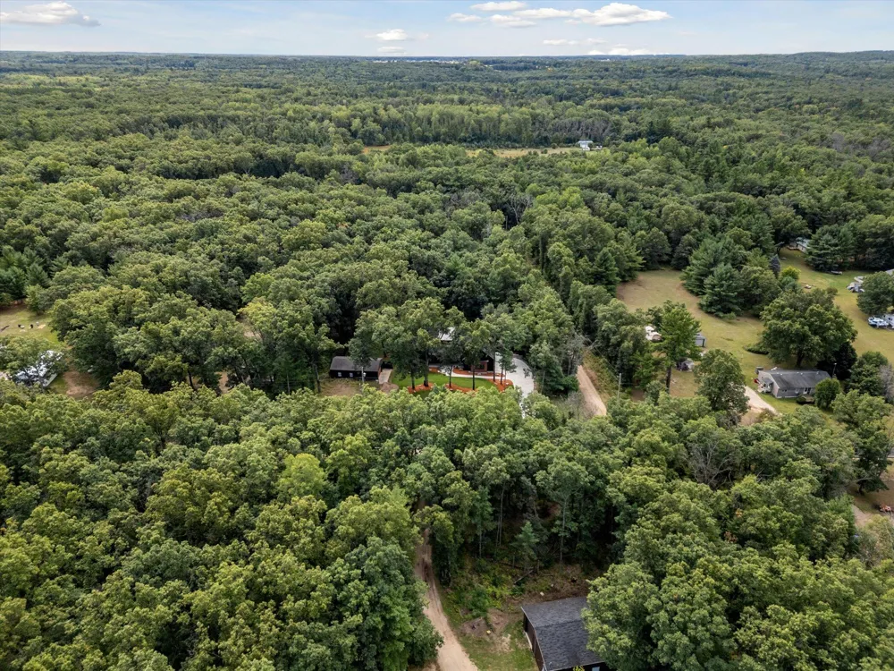 23861 Almy Road Reynolds Township, MI 49329