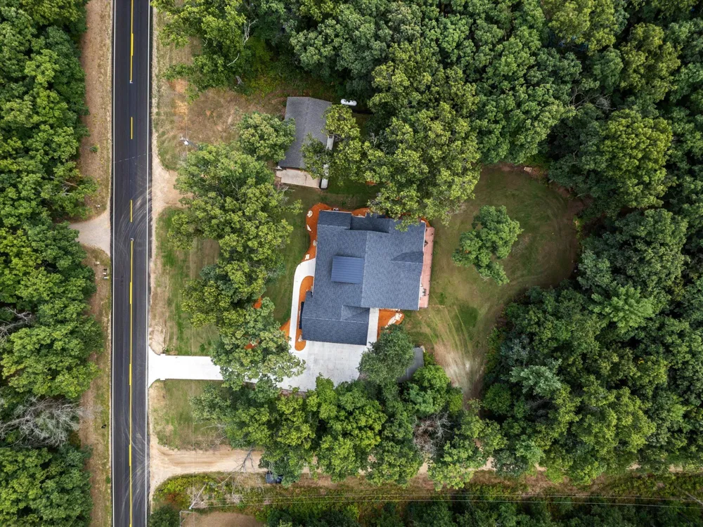 23861 Almy Road Reynolds Township, MI 49329