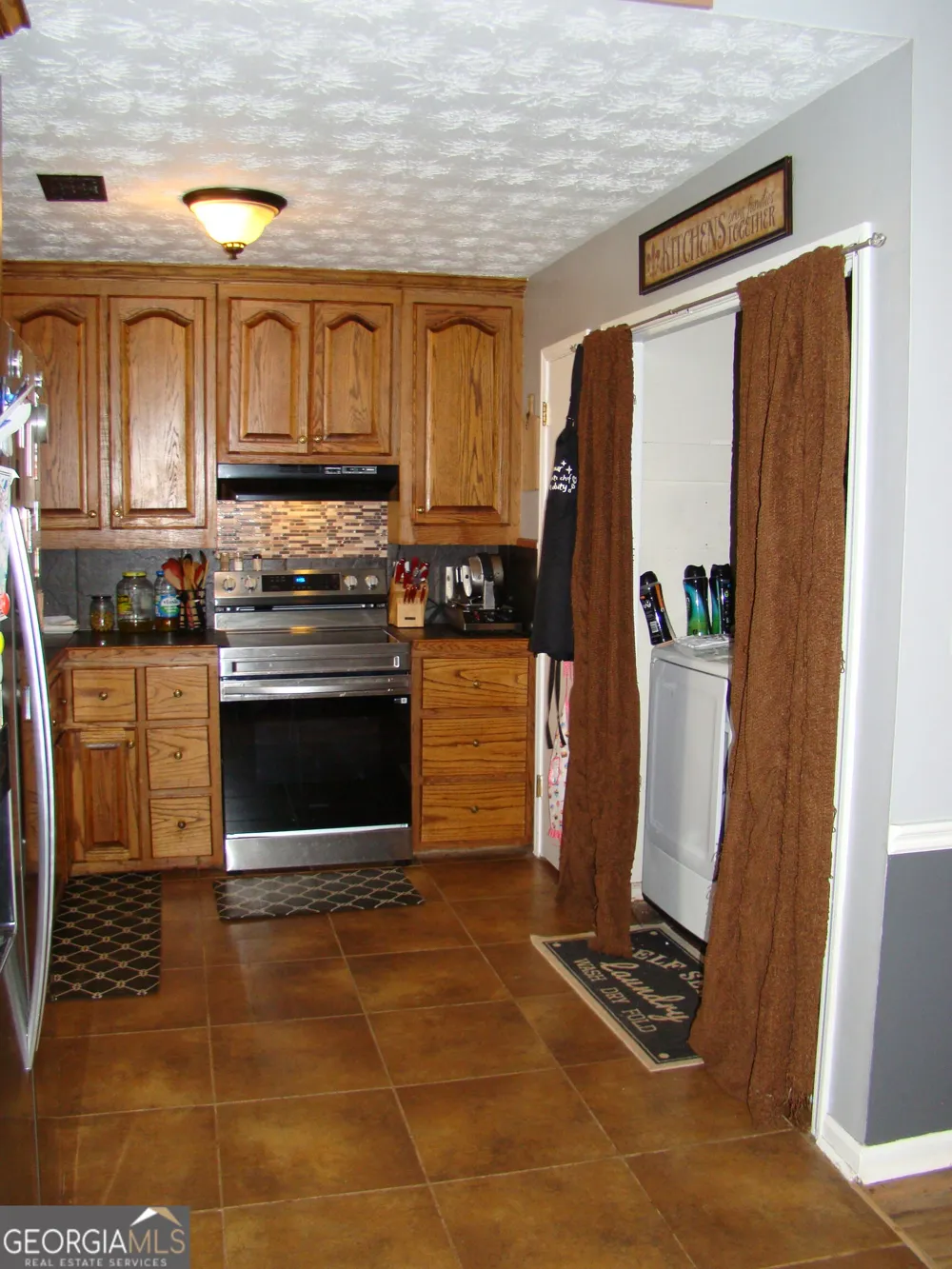 3173 Pritchards TRCE Douglasville, GA 30135