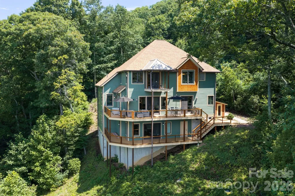 69 Rock Springs Road Fairview, NC 28730