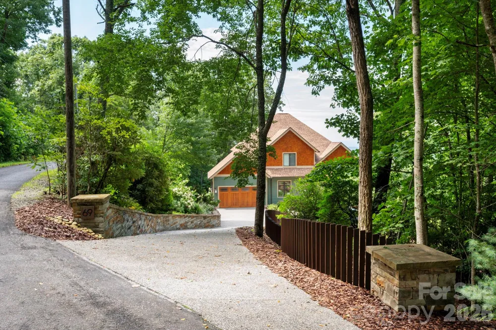 69 Rock Springs Road Fairview, NC 28730