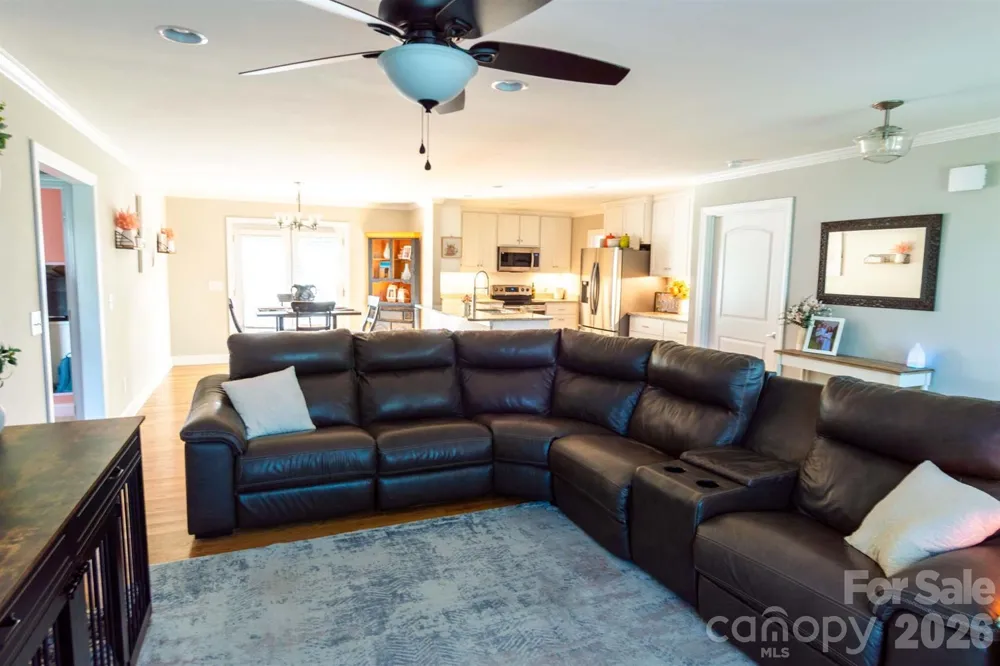 2422 23rd Street Drive NE Hickory, NC 28601