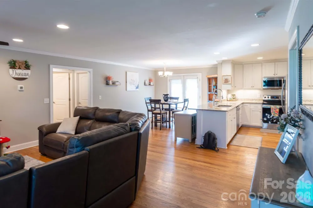 2422 23rd Street Drive NE Hickory, NC 28601