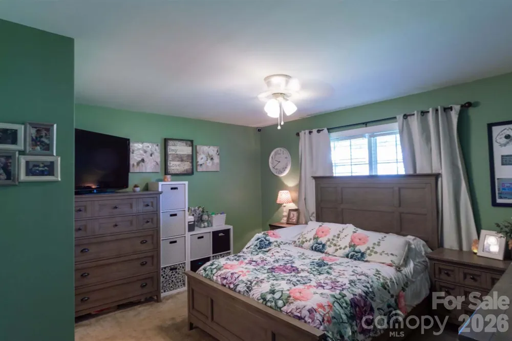 2422 23rd Street Drive NE Hickory, NC 28601