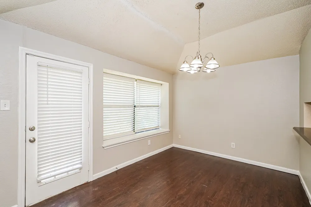 6476 Sudbury Way North Richland Hills, TX 76182