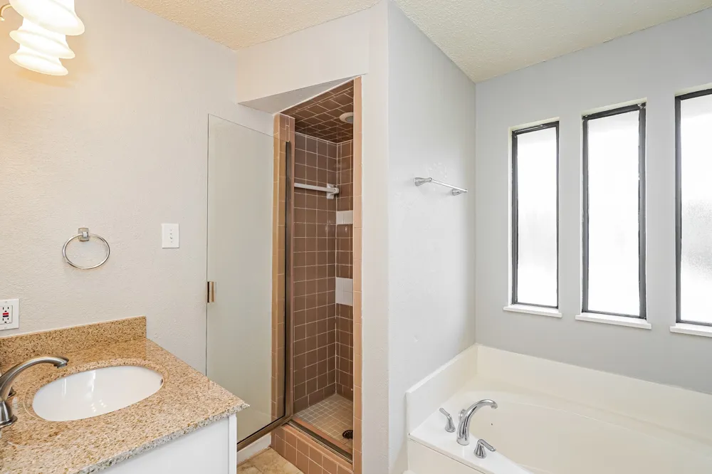 6476 Sudbury Way North Richland Hills, TX 76182