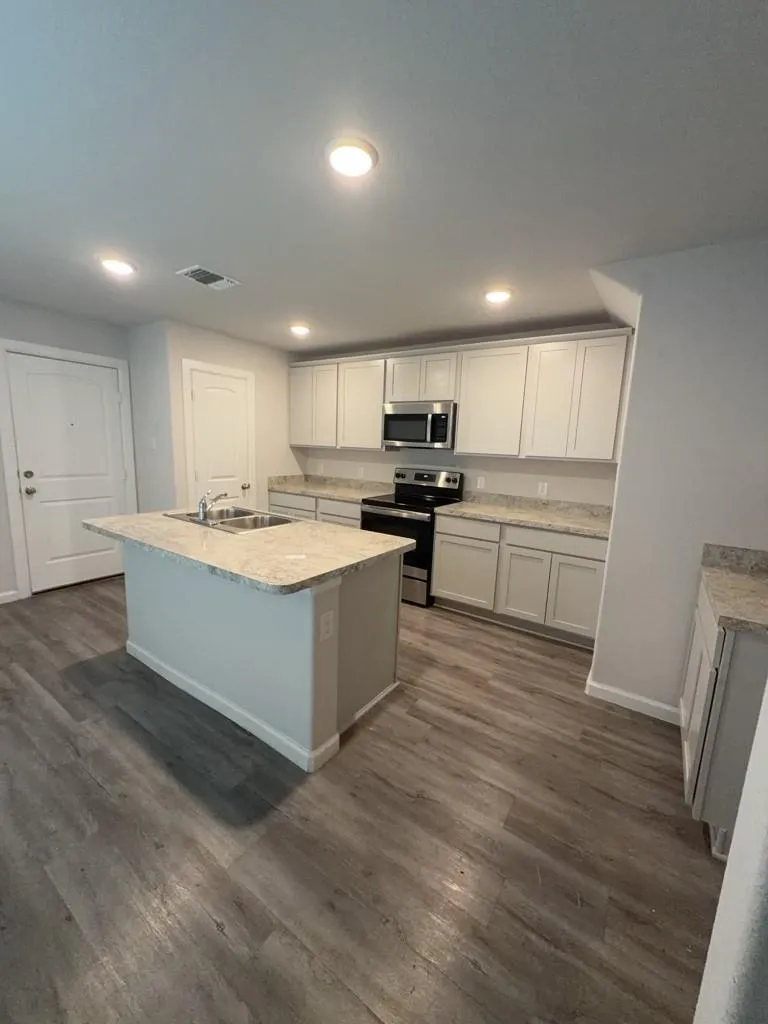 501 Hines Street #A Willis, TX 77378