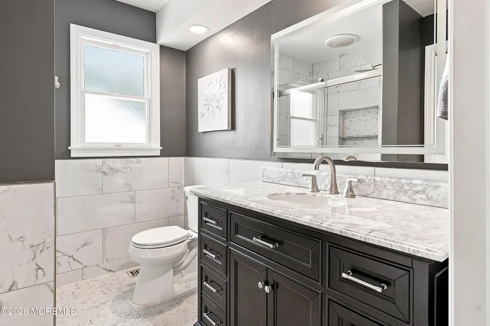 28 Harbor View Lane Toms River, NJ 08753