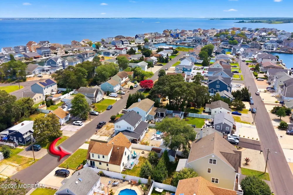 28 Harbor View Lane Toms River, NJ 08753
