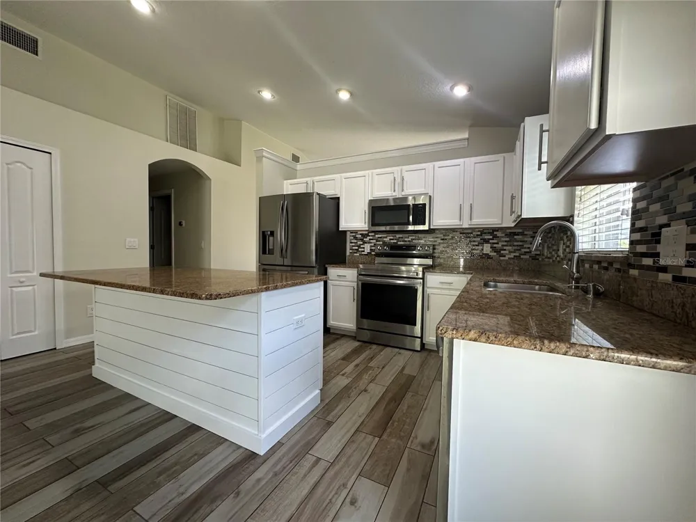 3145 DUNSTABLE DRIVE Land O Lakes, FL 34638
