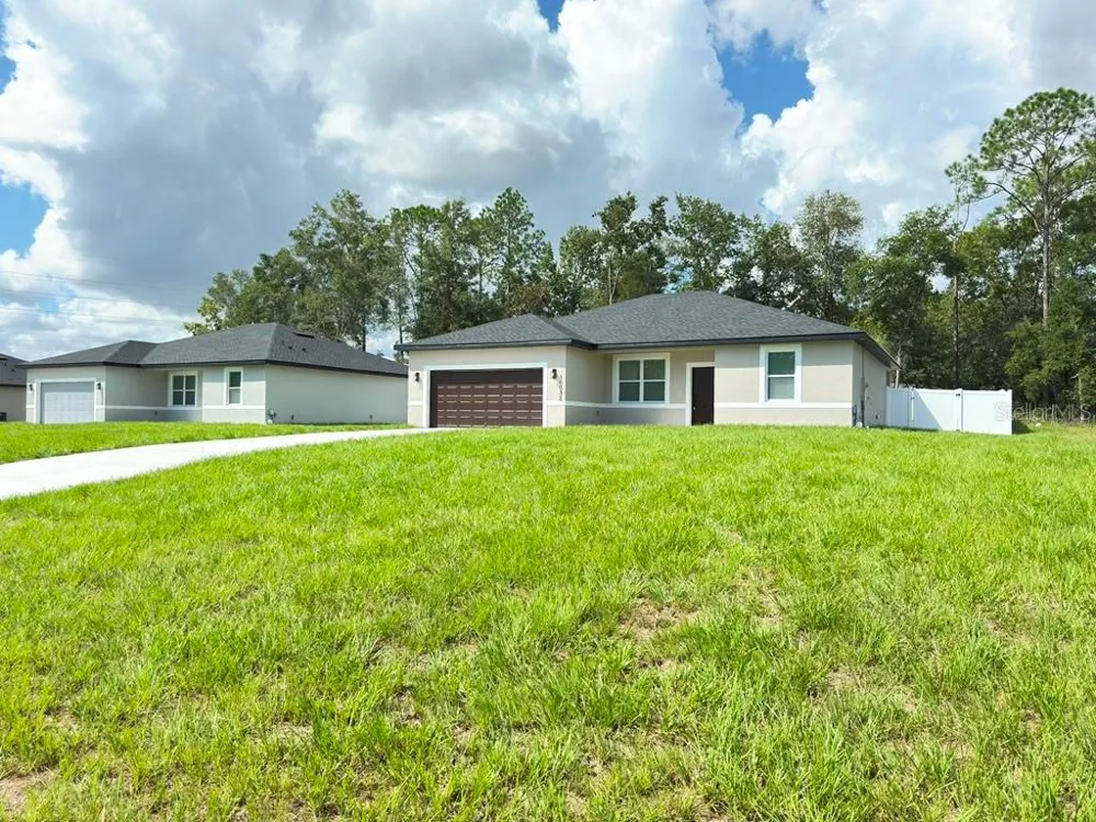 10032 DELTONA BOULEVARD Dunnellon, FL 34434