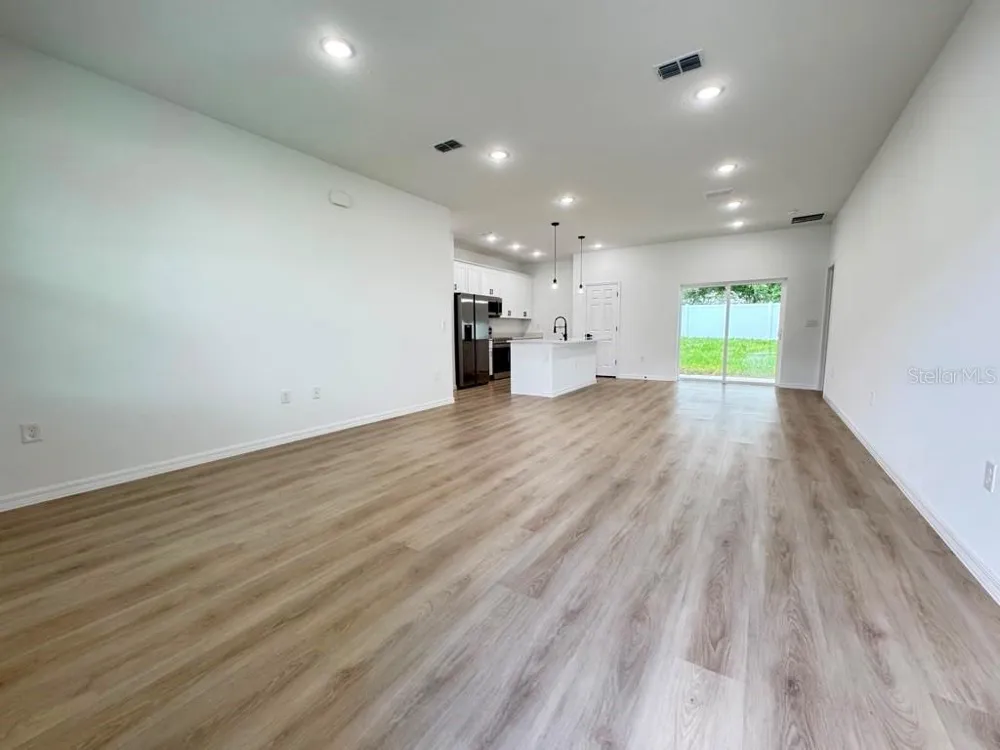 10032 DELTONA BOULEVARD Dunnellon, FL 34434