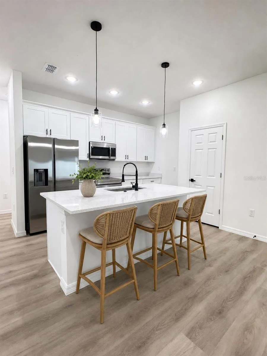 10032 DELTONA BOULEVARD Dunnellon, FL 34434