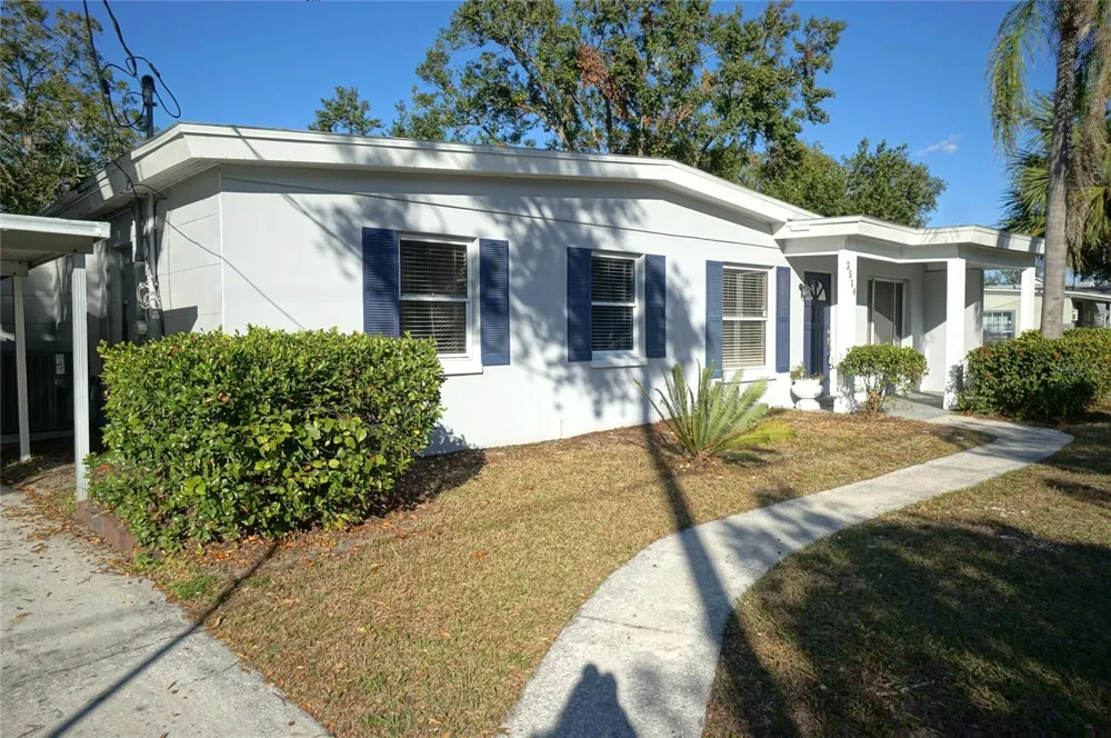 3519 W PRICE AVENUE Tampa, FL 33611
