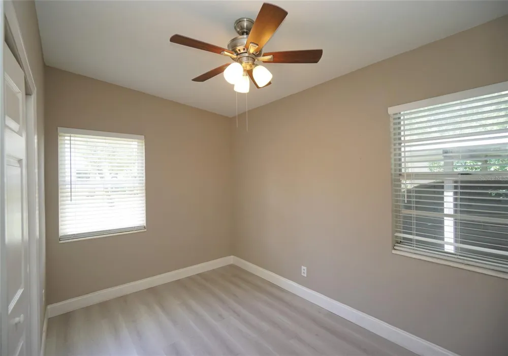 3519 W PRICE AVENUE Tampa, FL 33611