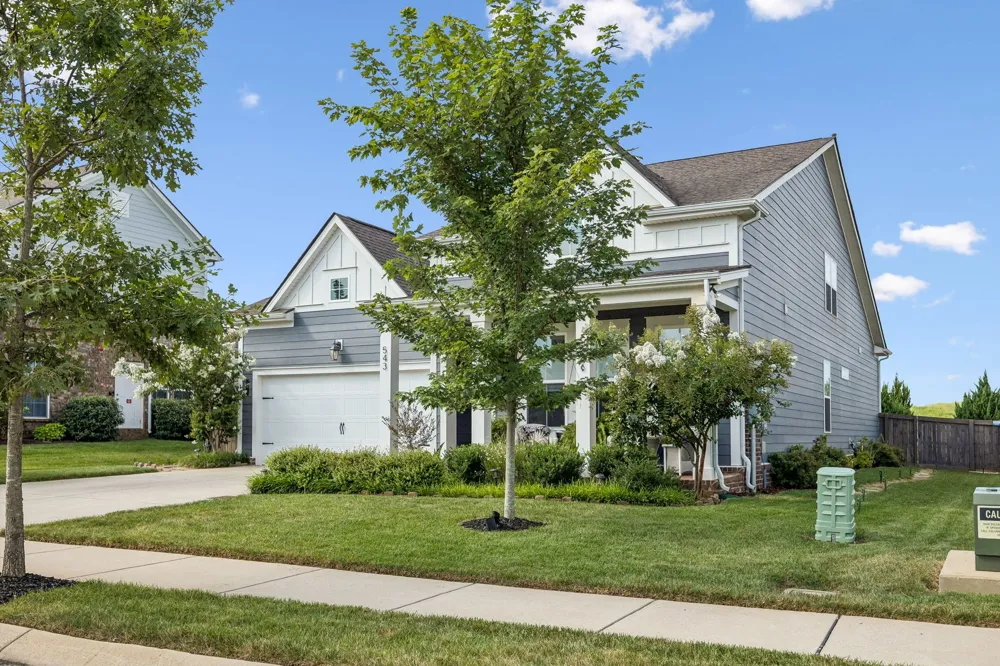 543 Farmstead Ln Spring Hill, TN 37174