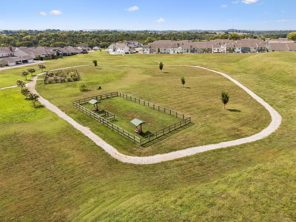 543 Farmstead Ln Spring Hill, TN 37174