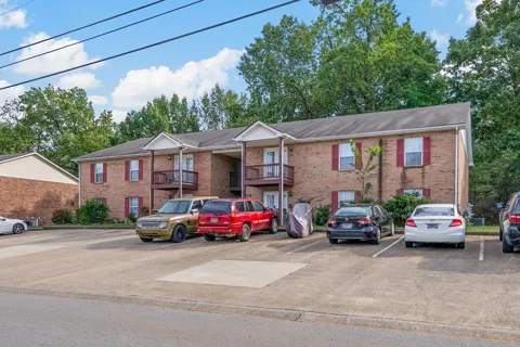1251 Parkway Pl #E