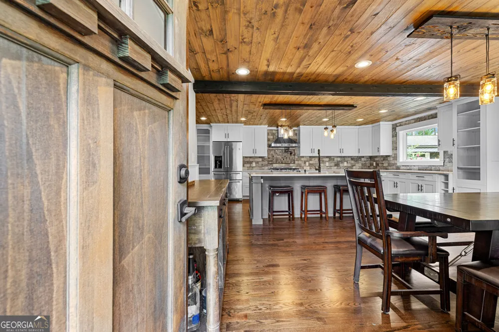 359 Trammell RD Moreland, GA 30259