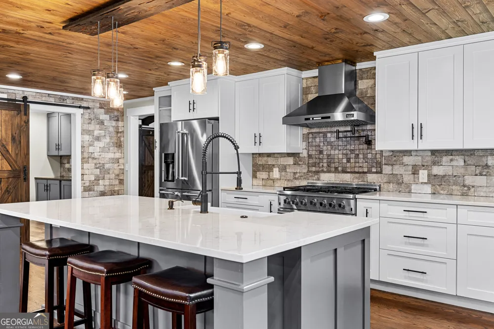 359 Trammell RD Moreland, GA 30259