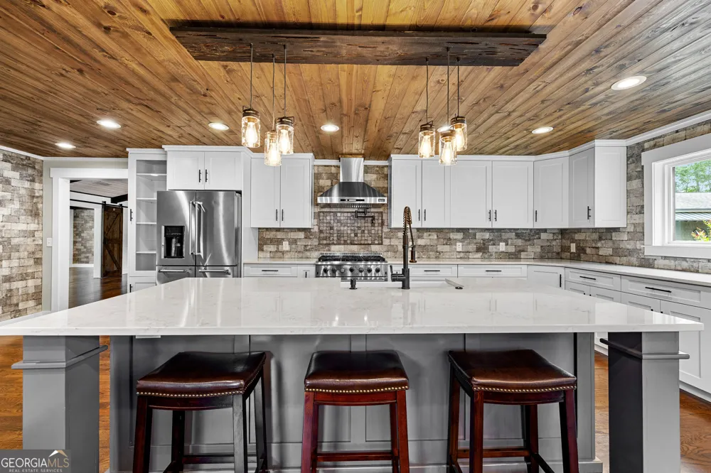 359 Trammell RD Moreland, GA 30259