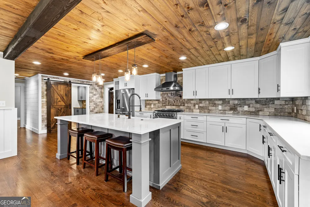 359 Trammell RD Moreland, GA 30259