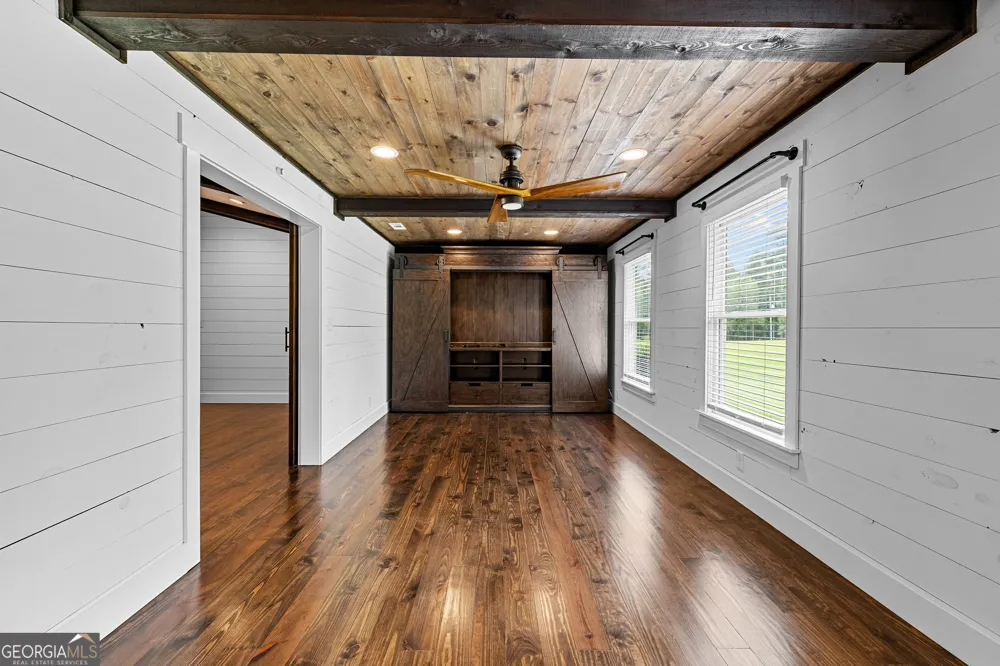 359 Trammell RD Moreland, GA 30259