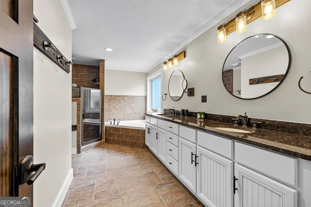 359 Trammell RD Moreland, GA 30259