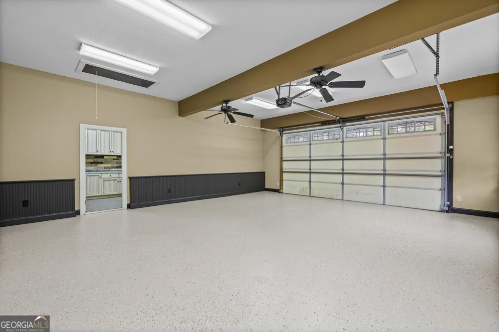 359 Trammell RD Moreland, GA 30259
