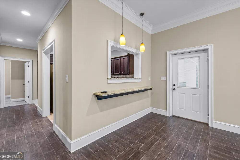 359 Trammell RD Moreland, GA 30259