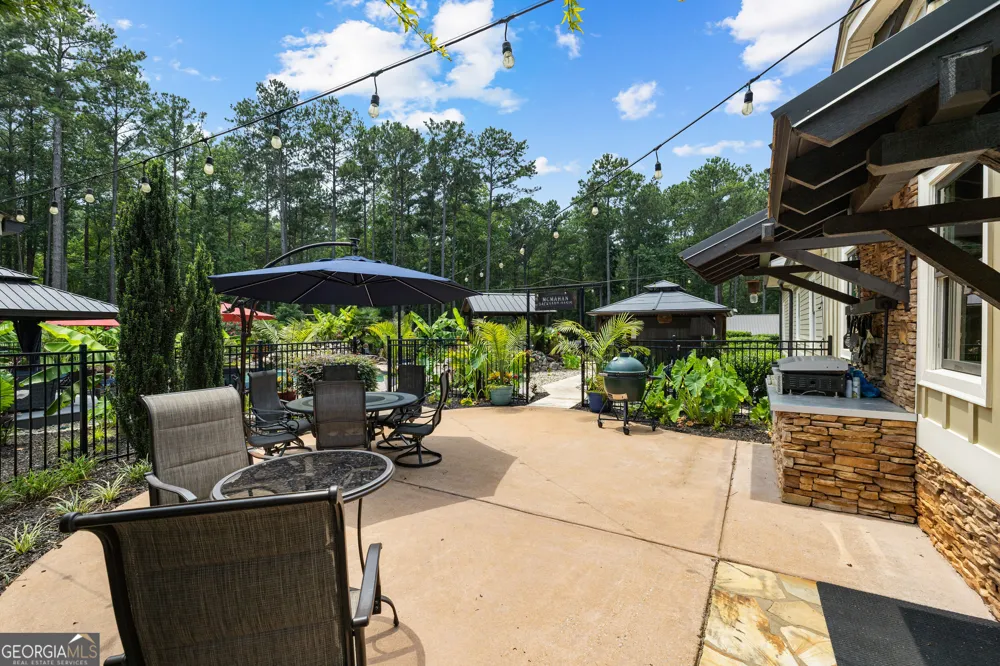 359 Trammell RD Moreland, GA 30259