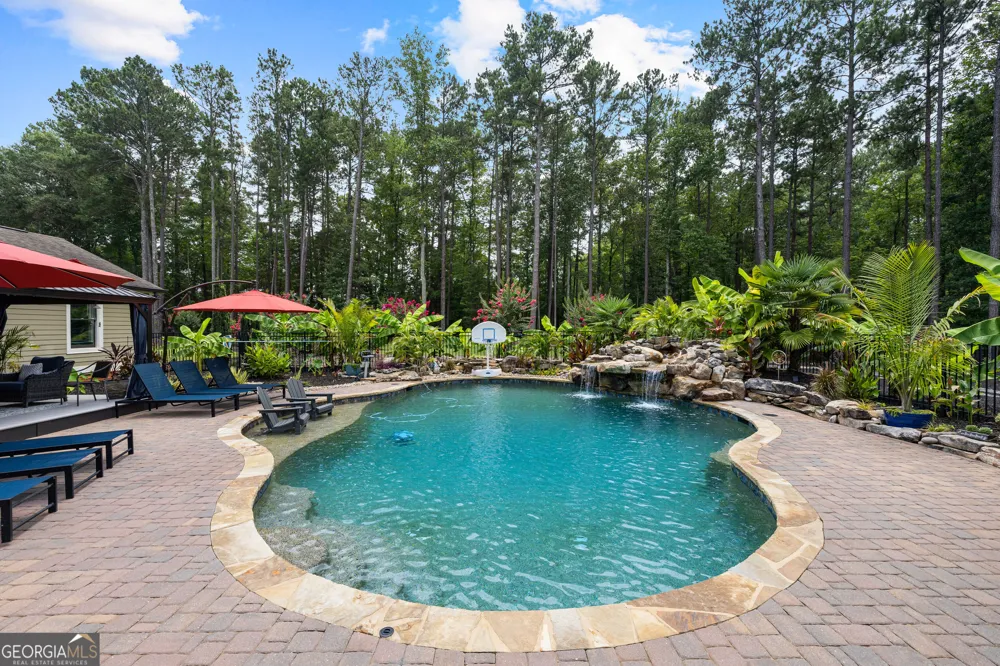 359 Trammell RD Moreland, GA 30259
