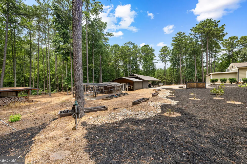 359 Trammell RD Moreland, GA 30259