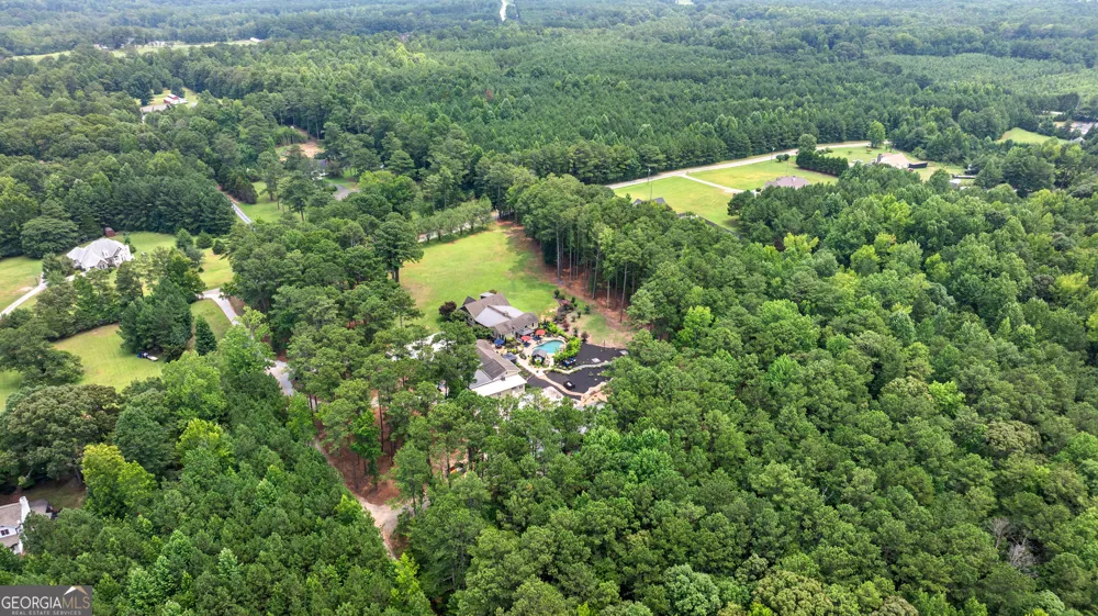 359 Trammell RD Moreland, GA 30259