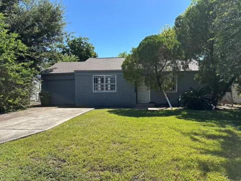 10313 Chesterfield Drive