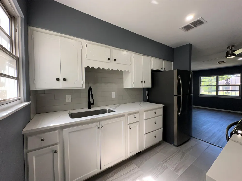 10313 Chesterfield Drive Houston, TX 77051
