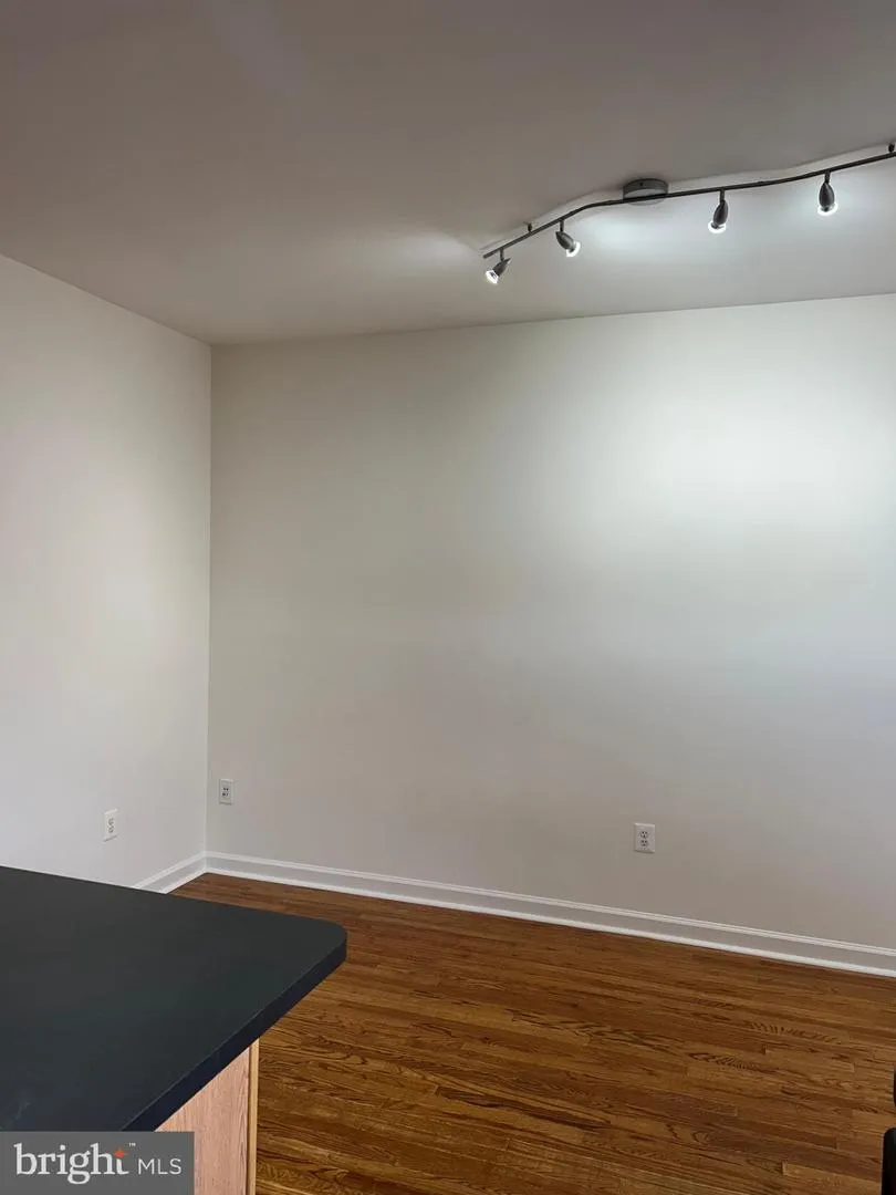 42540 MAGELLAN Ashburn, VA 20148
