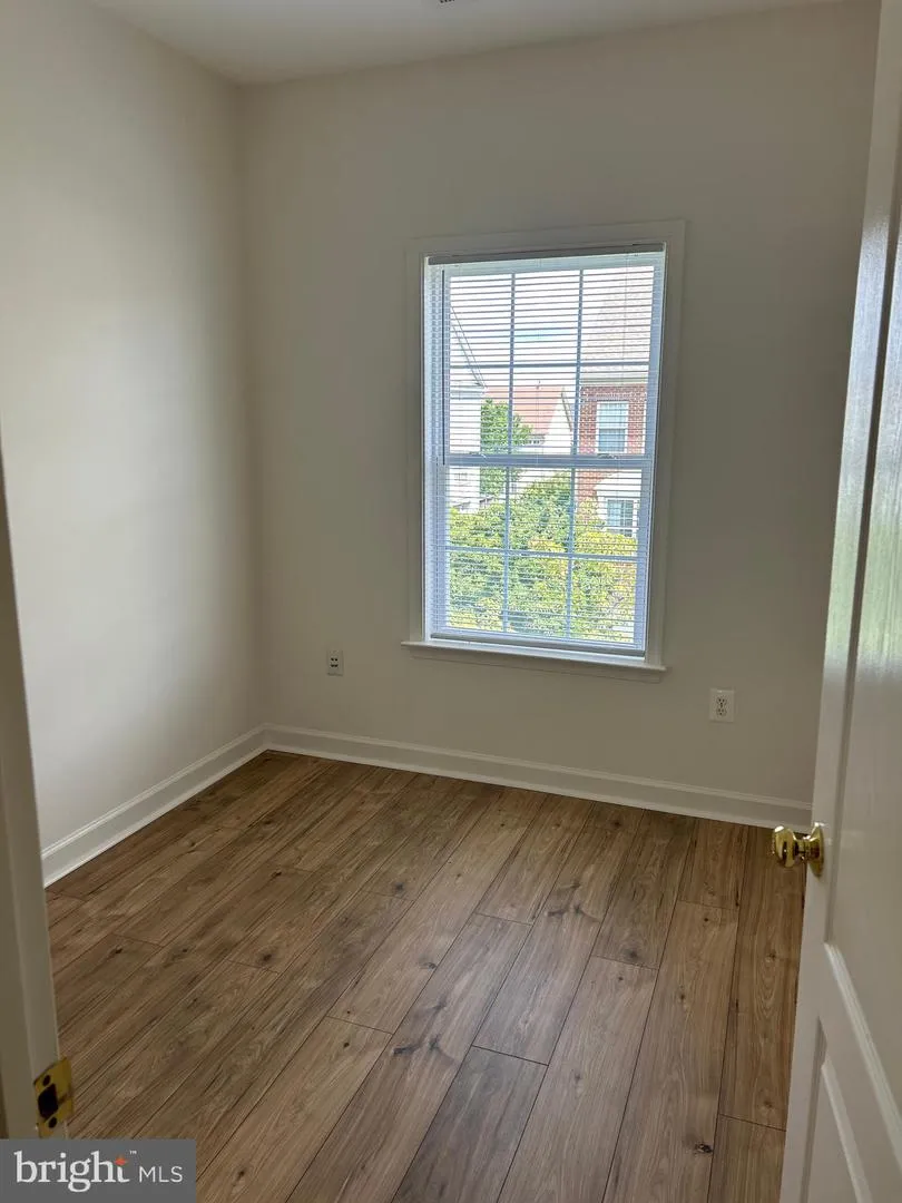 42540 MAGELLAN Ashburn, VA 20148