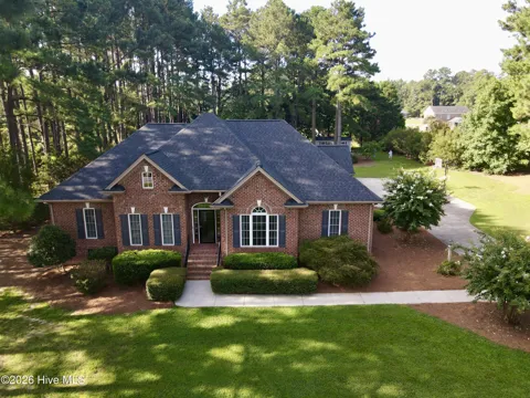 104 Arrowhead Court