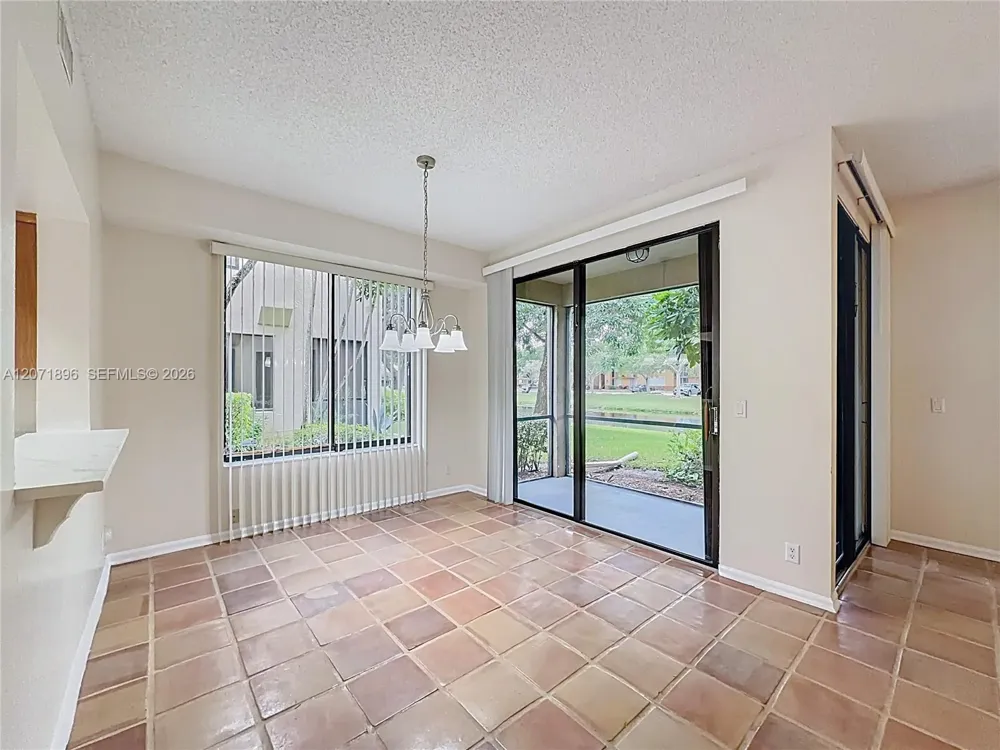10524 NW 10th St #A-125 Plantation, FL 33322