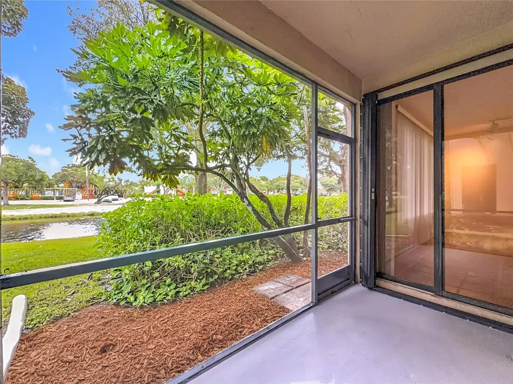 10524 NW 10th St #A-125 Plantation, FL 33322