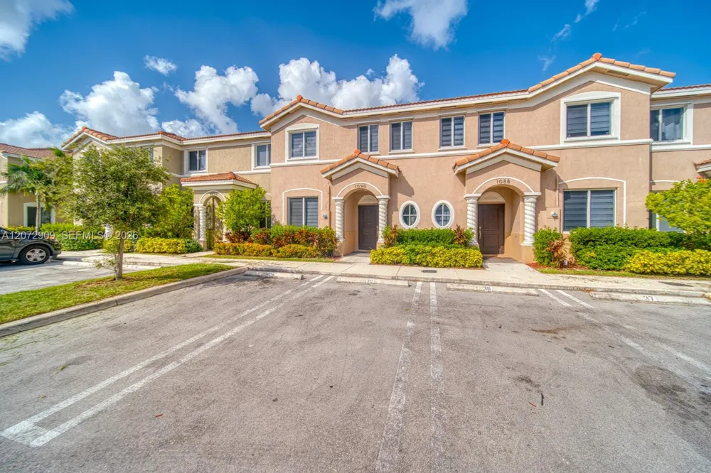 1090 SE 23rd Ave #1090 Homestead, FL 33035