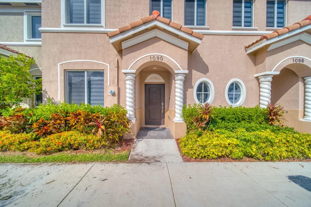 1090 SE 23rd Ave #1090 Homestead, FL 33035